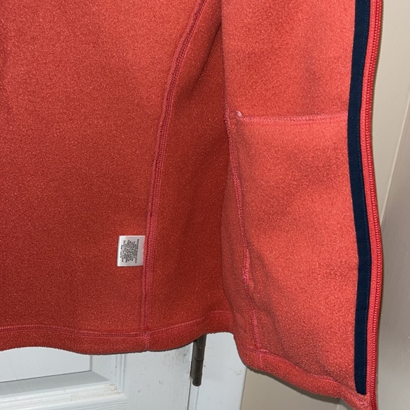 Vineyard Vines 🐳 Size XS! - Picture 8 of 9